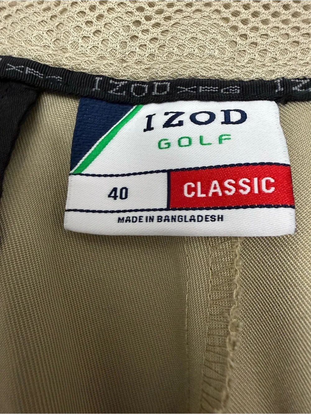IZOD Golf Classic Shorts Men’s 40 Beige Performance Cargo Golf Casual